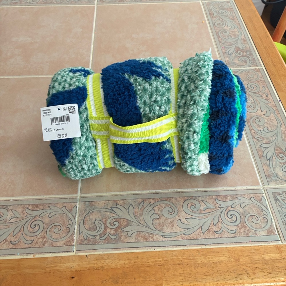 American Eagle Outfitters Blue and Green Throw Blanket